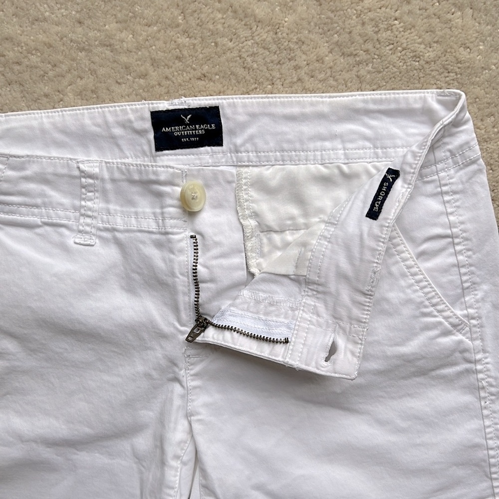 American Eagle White Shorts - Picture 4 of 14